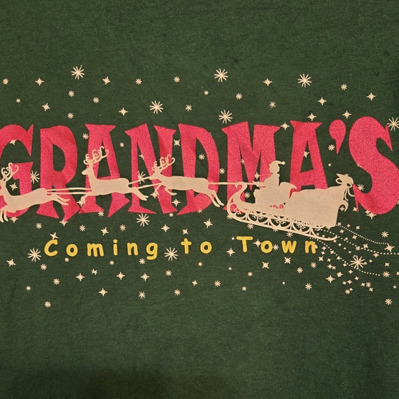 Green And Red Short Sleeve Christmas Tee - Picture 3 of 4